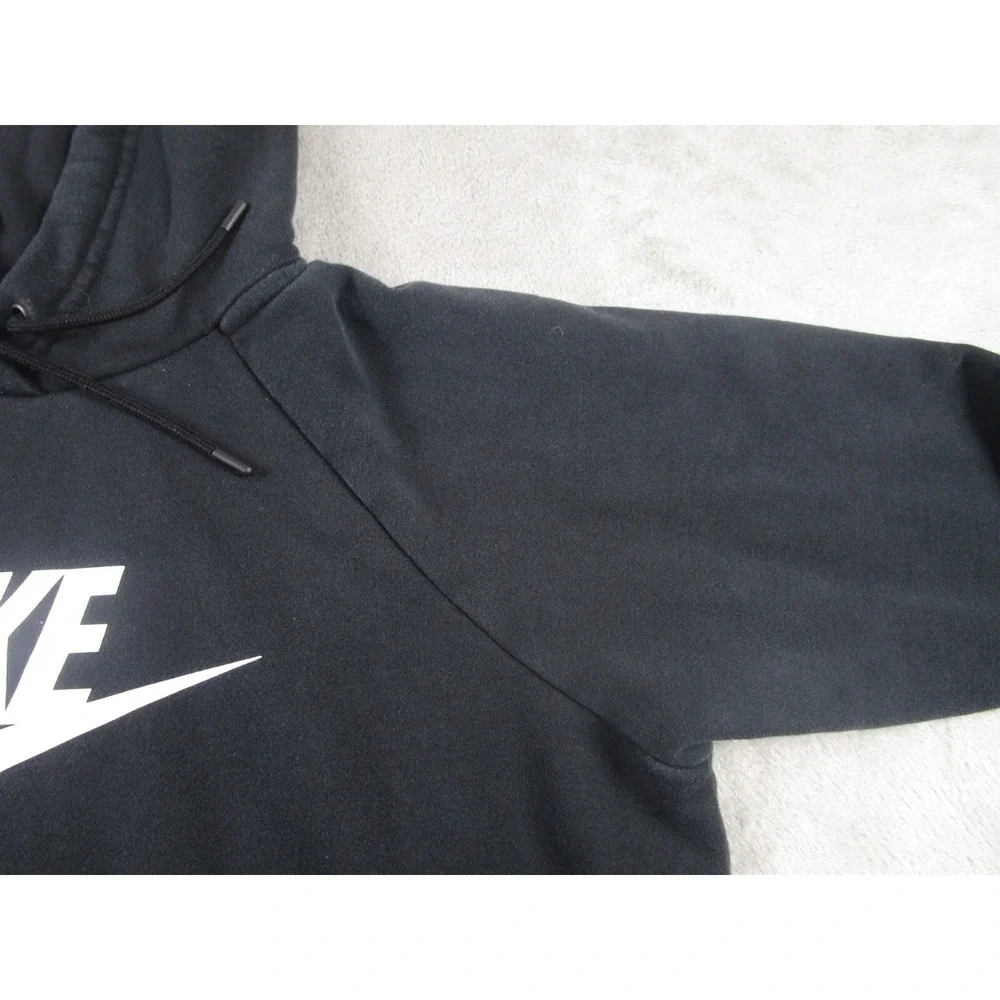 Nike please see